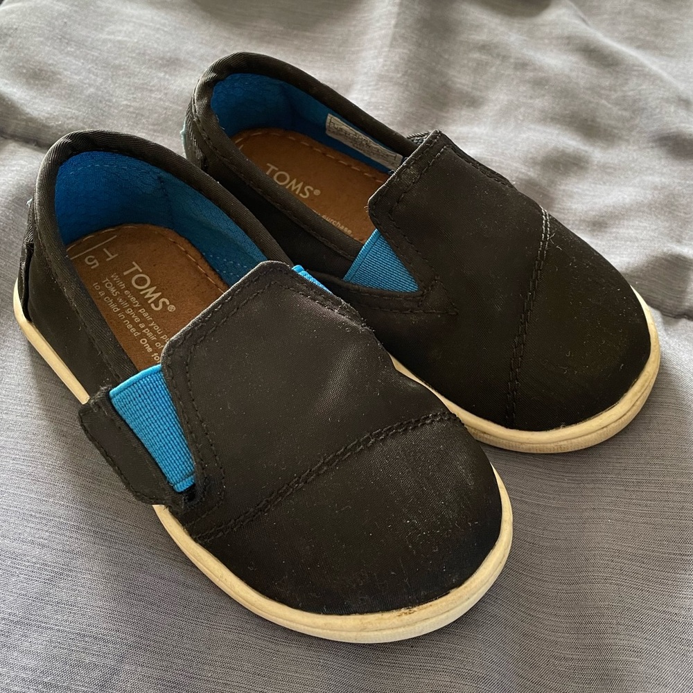 Toddler Toms